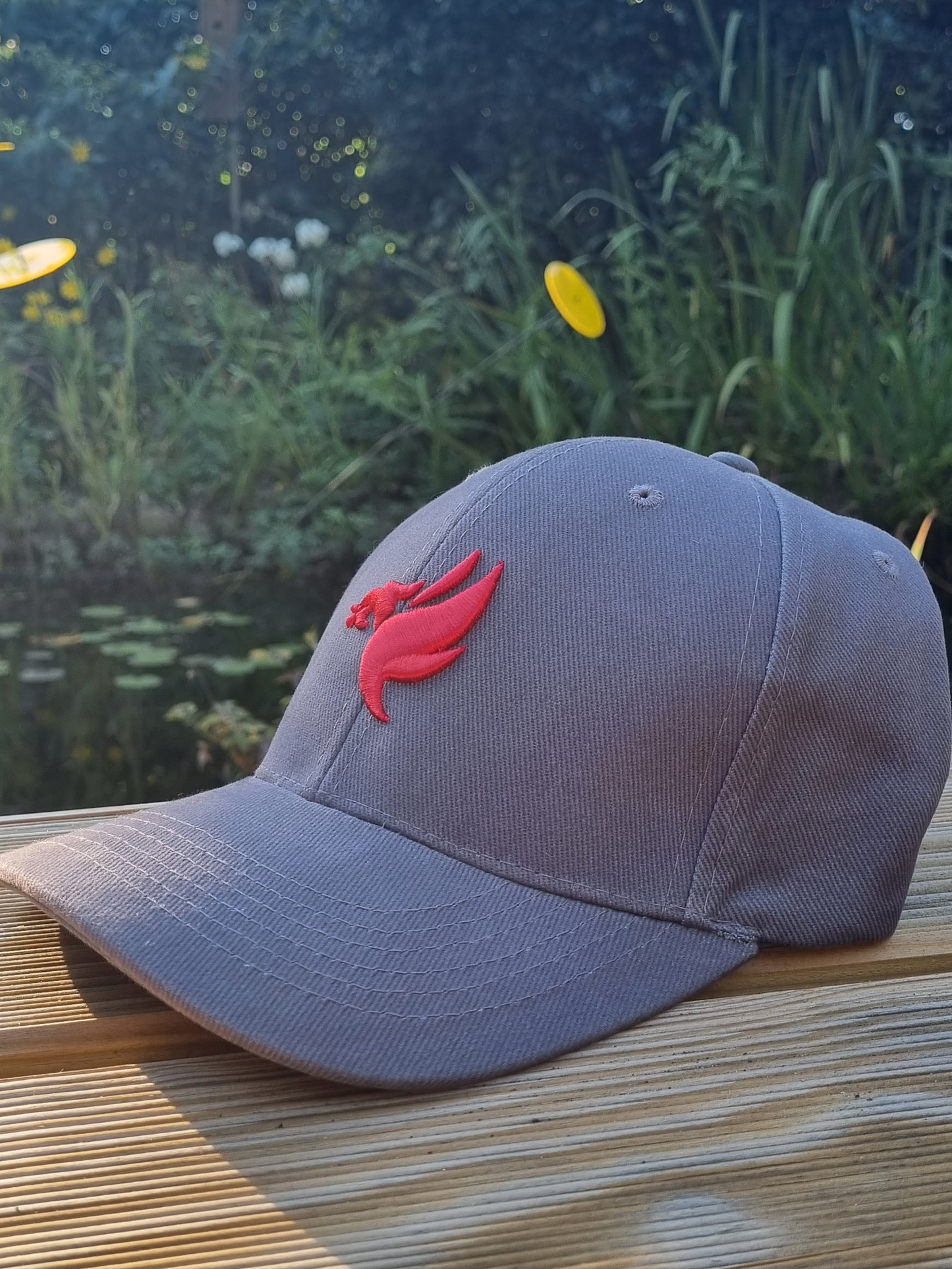 Redmen Cap - Grå/Rød